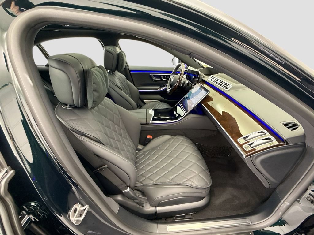 New 2026 Mercedes-Benz S 580e 4MATIC Sedan image 19