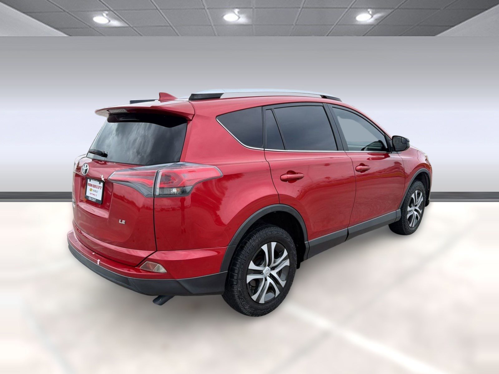 Used 2016 Toyota RAV4 LE FWD image 8