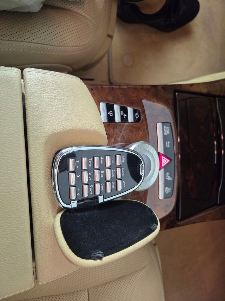 Used 2011 Mercedes-Benz S 550 4MATIC image 22