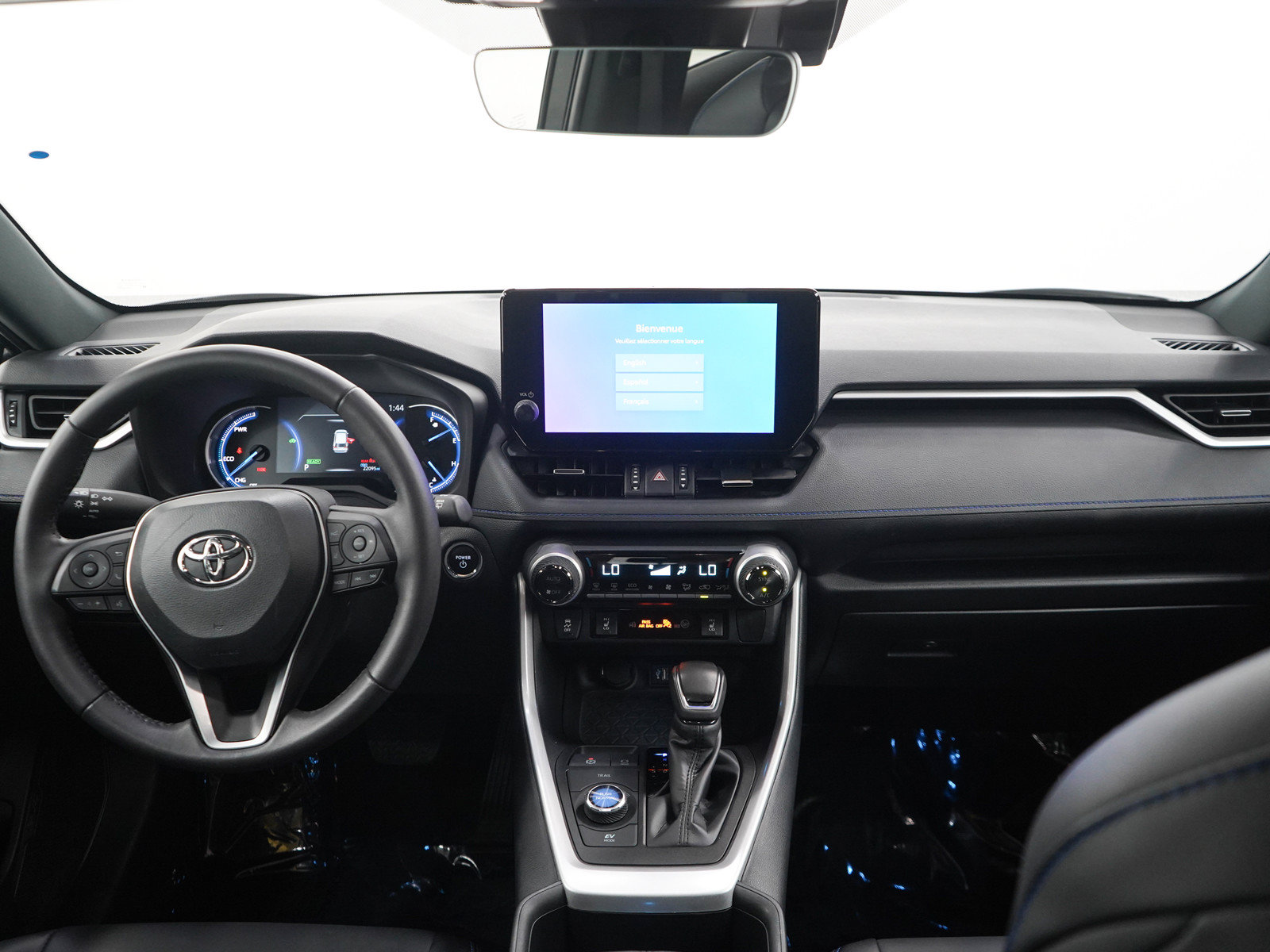 Used 2024 Toyota RAV4 XSE w/ Weather Package AWD/4WD image 13
