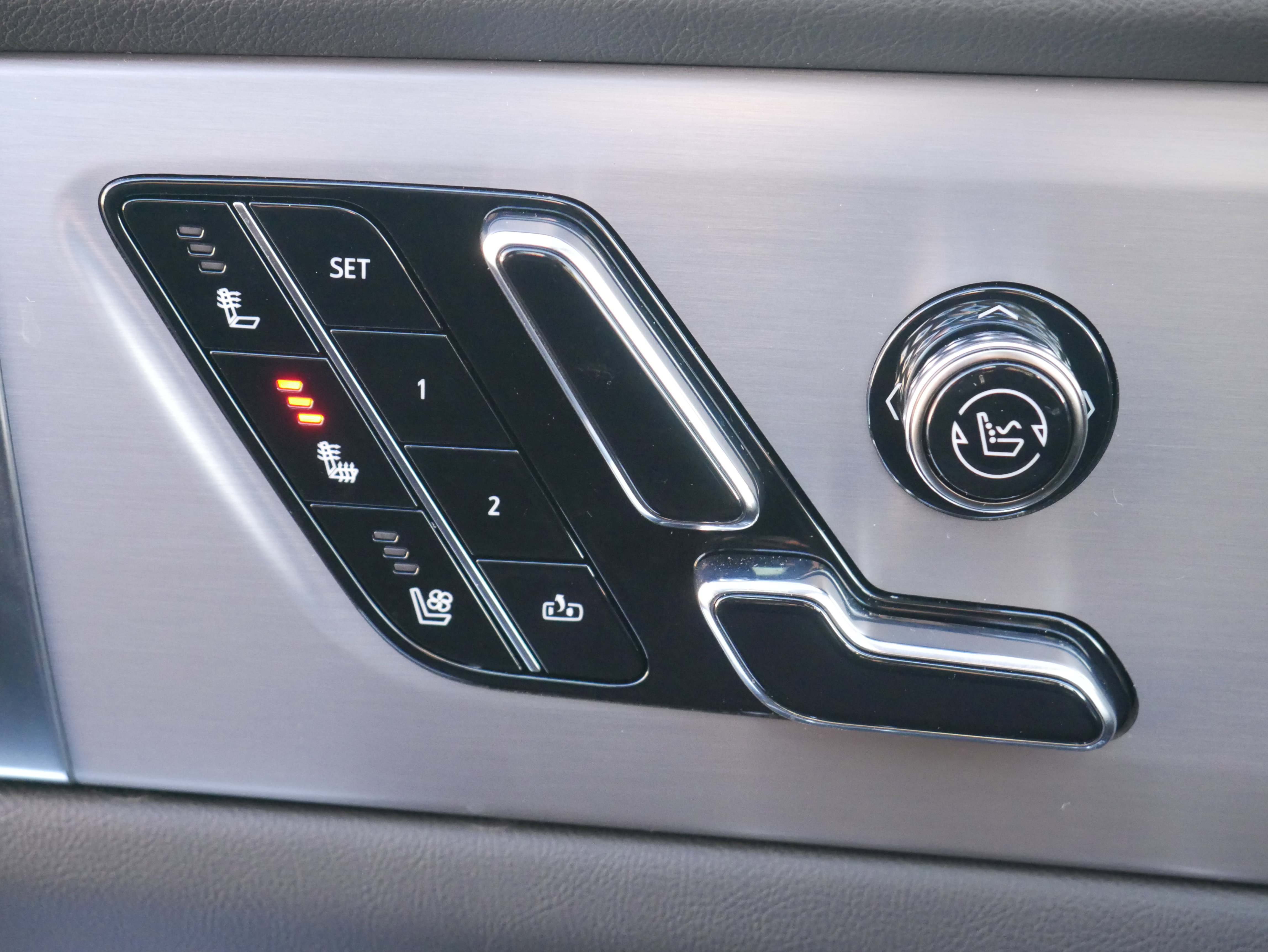 New 2026 Cadillac Vistiq Sport image 28