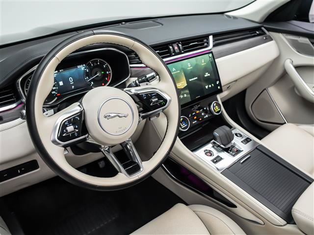 Used 2022 Jaguar F-PACE S AWD/4WD image 16