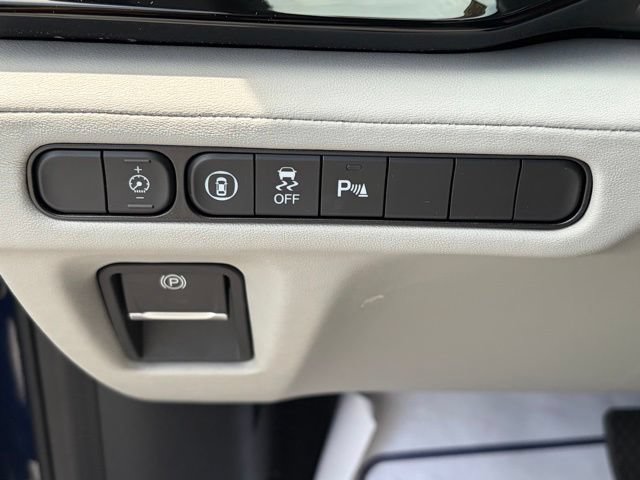 Used 2024 Acura MDX SH-AWD w/ Technology Package image 28