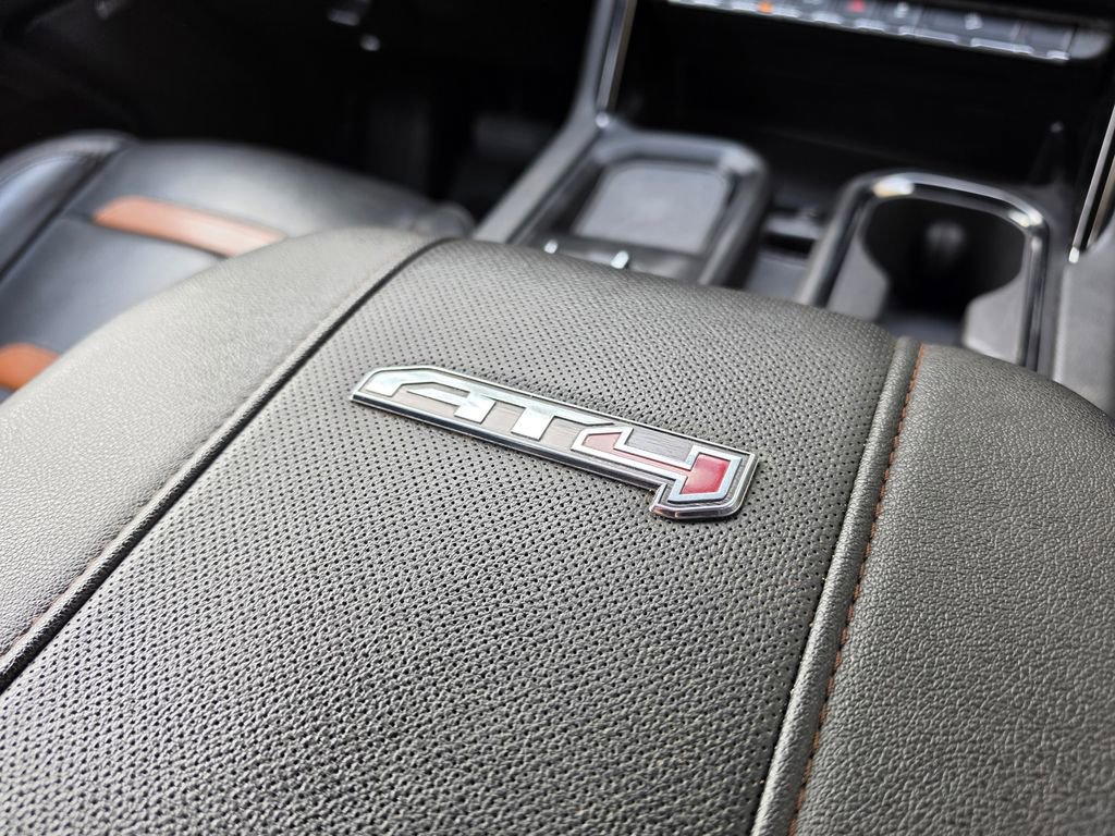 Used 2024 GMC Sierra 2500 AT4 w/ AT4 Preferred Package image 15