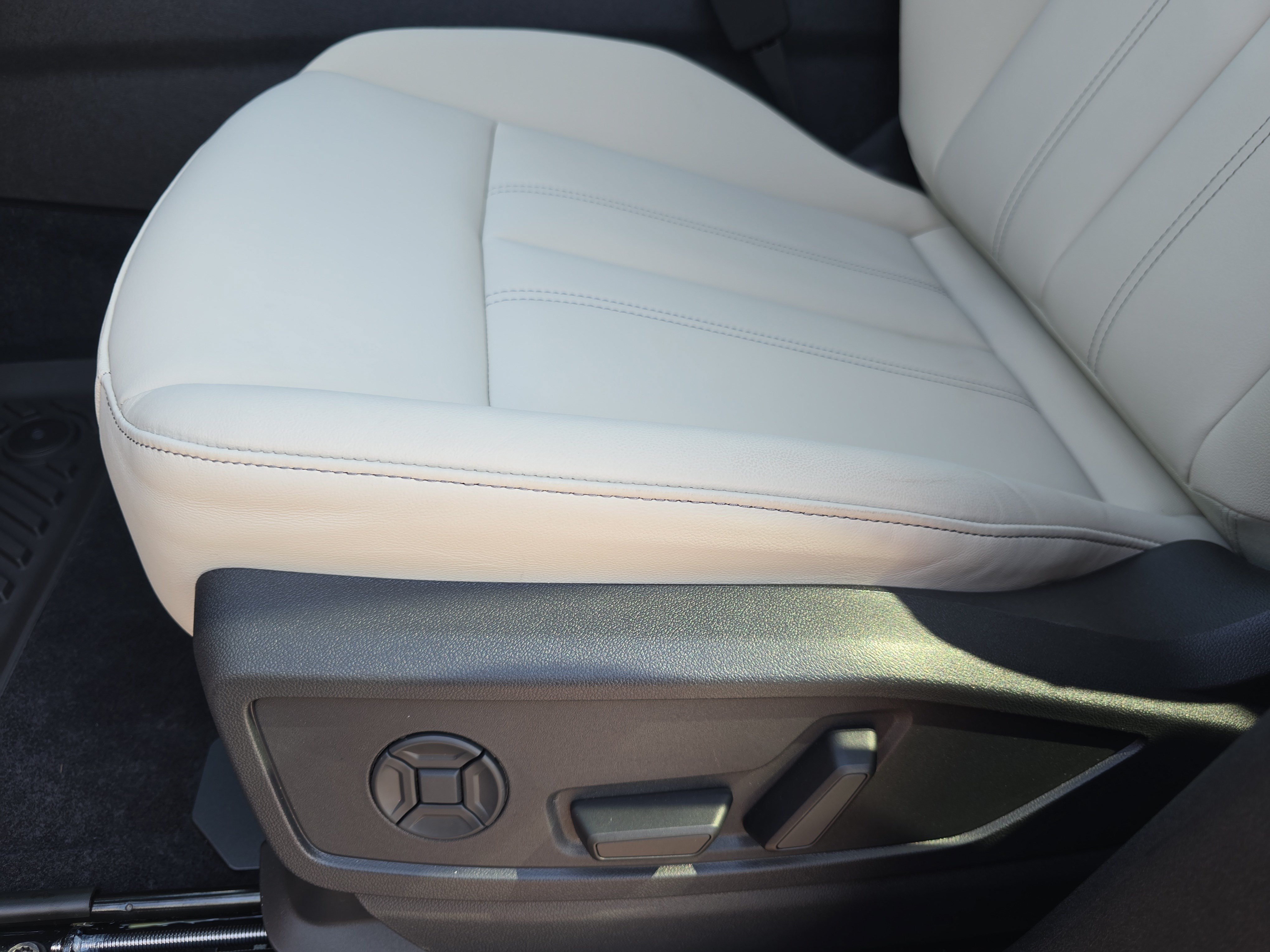 New 2026 Audi Q5 Premium Plus AWD/4WD image 28
