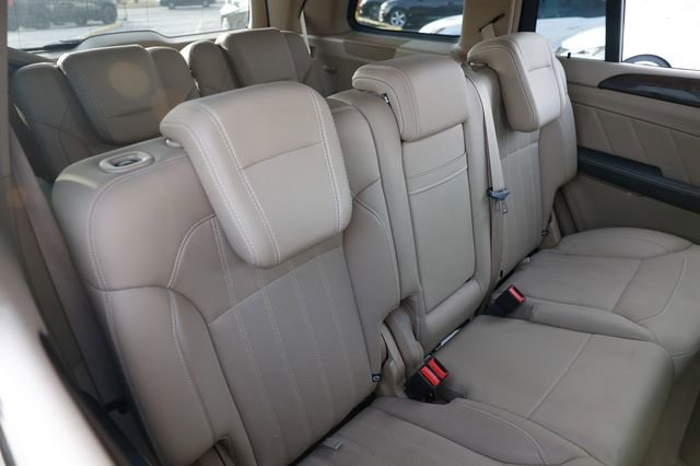 Used 2016 Mercedes-Benz GL 450 4MATIC 4dr GL 450 image 15