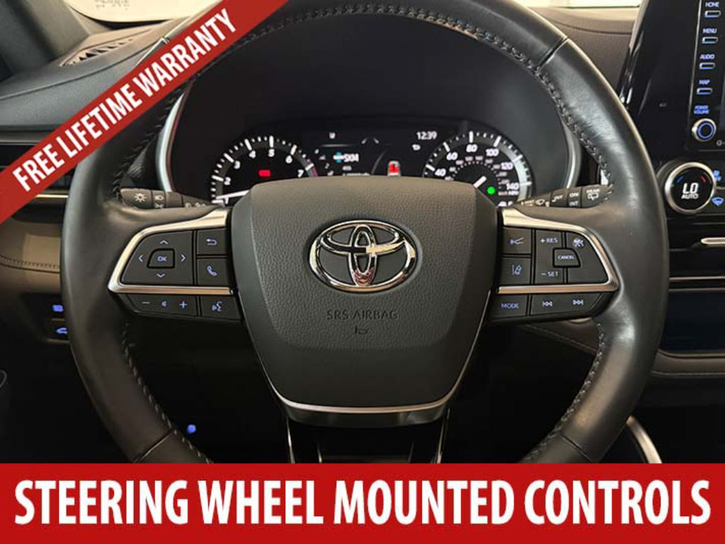 Used 2021 Toyota Highlander XSE FWD image 10