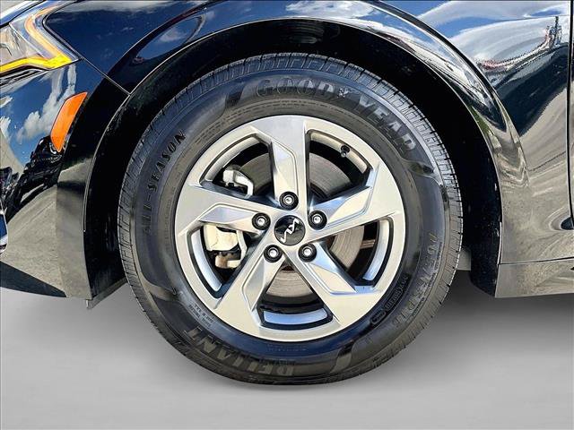 Used 2024 Kia K5 LXS FWD image 10