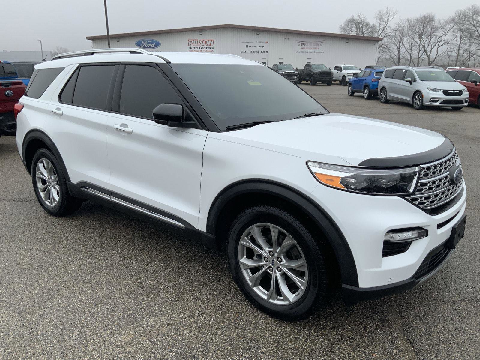 Used 2022 Ford Explorer Limited image 2