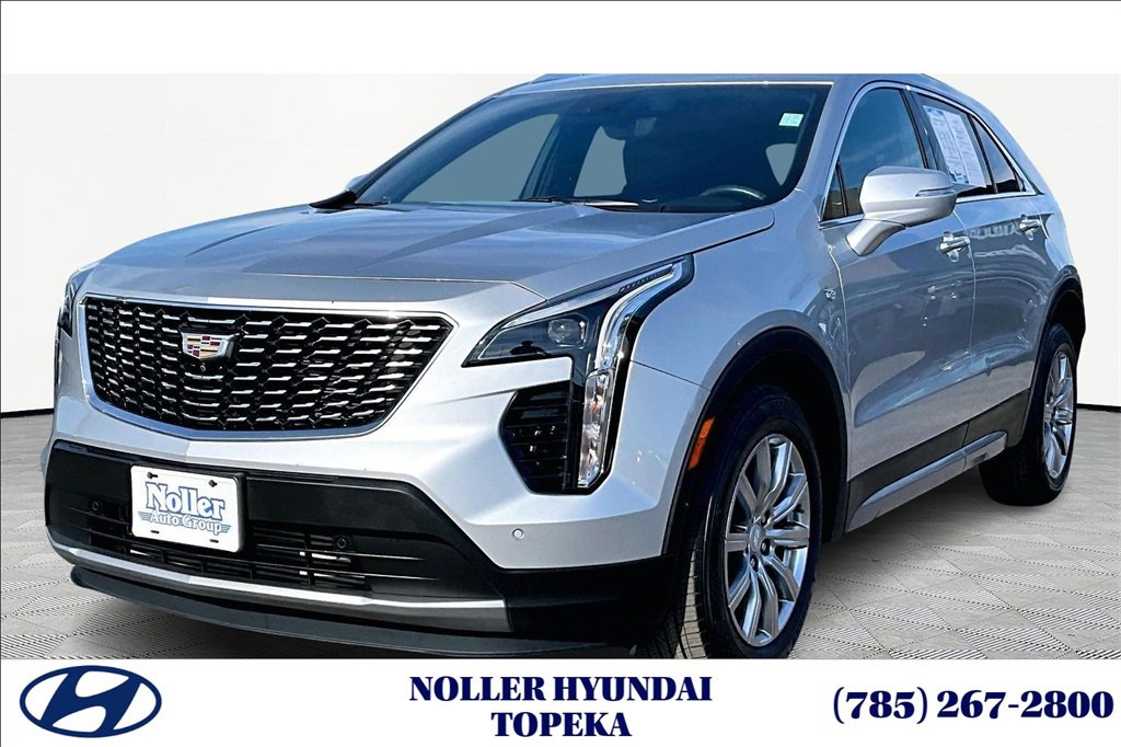 Used 2022 Cadillac XT4 Premium Luxury w/ Enhanced Visibility Package image 1