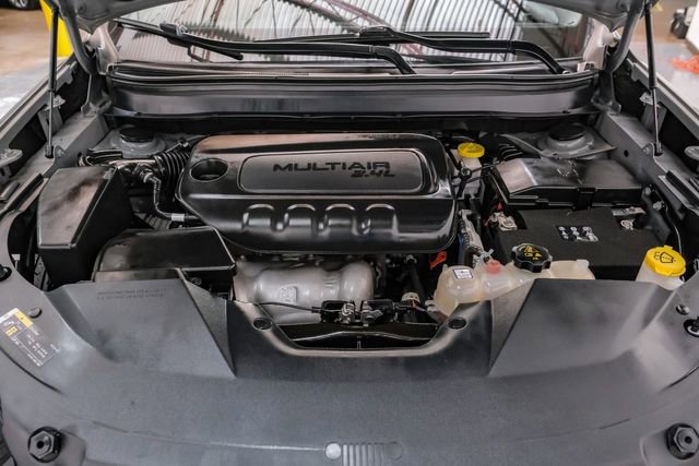 Used 2020 Jeep Cherokee Latitude Plus w/ Comfort/Convenience Group image 45