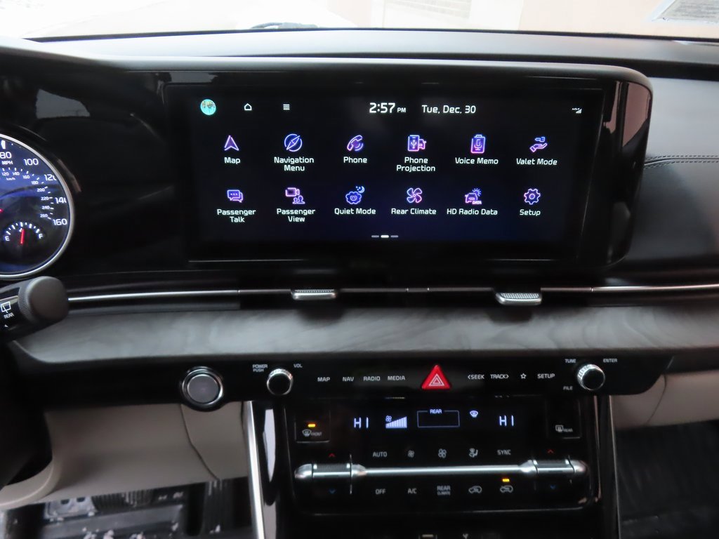 Certified 2024 Kia Carnival EX image 19