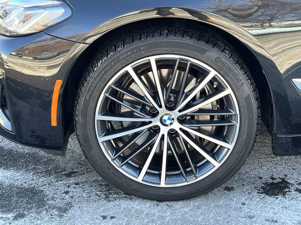 Certified 2023 BMW 540i xDrive w/ Premium Package image 10