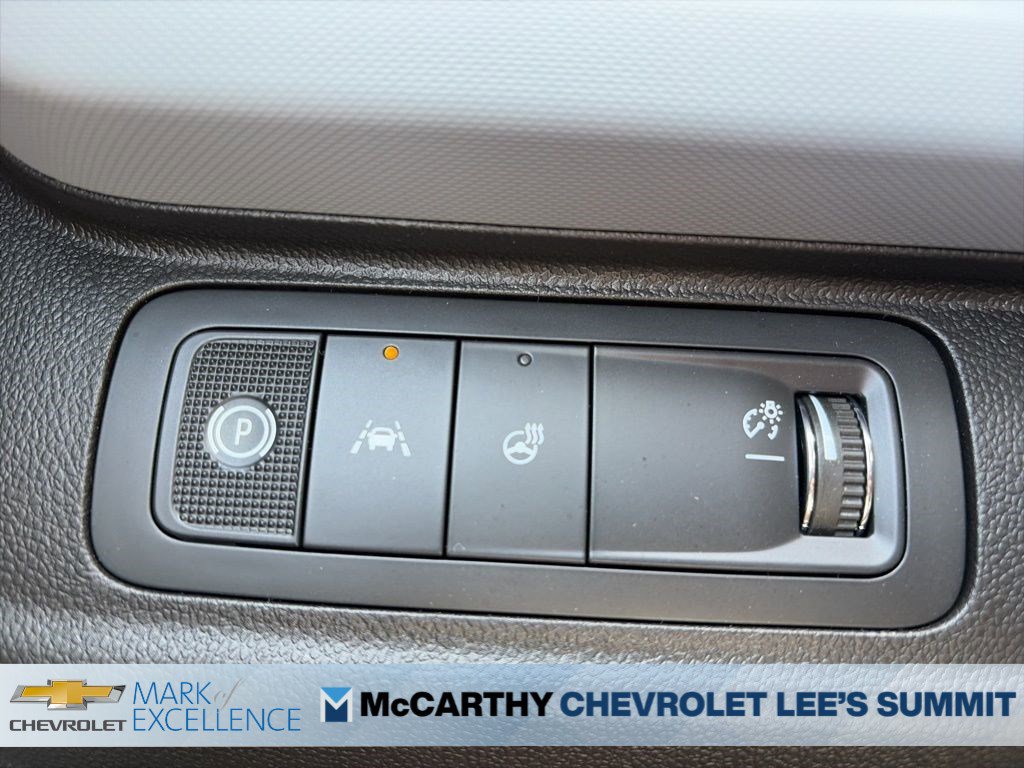 New 2027 Chevrolet Bolt LT FWD image 18