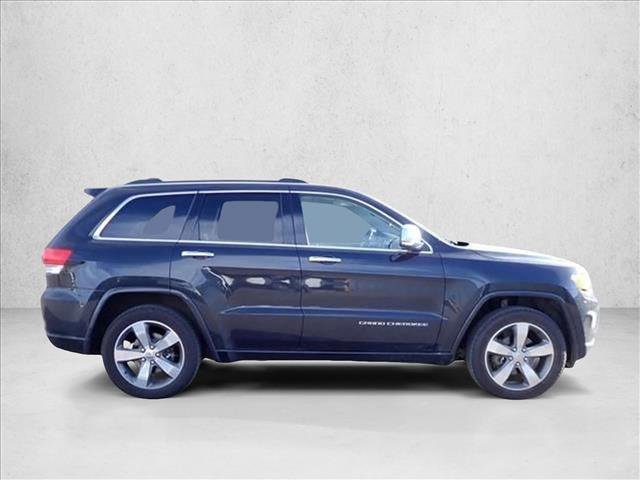Used 2016 Jeep Grand Cherokee Overland w/ Advanced Technology Group AWD/4WD image 9