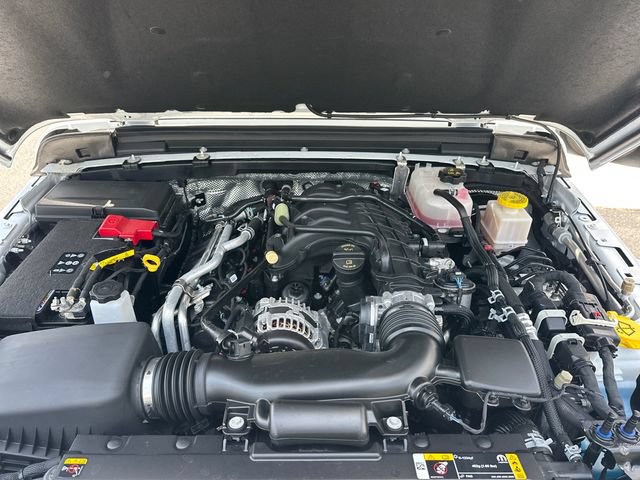 Used 2025 Jeep Gladiator Sport AWD/4WD image 26