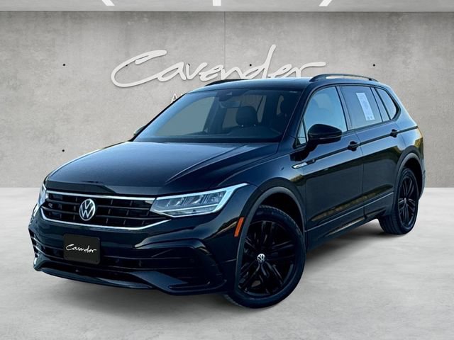 Used 2022 Volkswagen Tiguan SE R-Line
