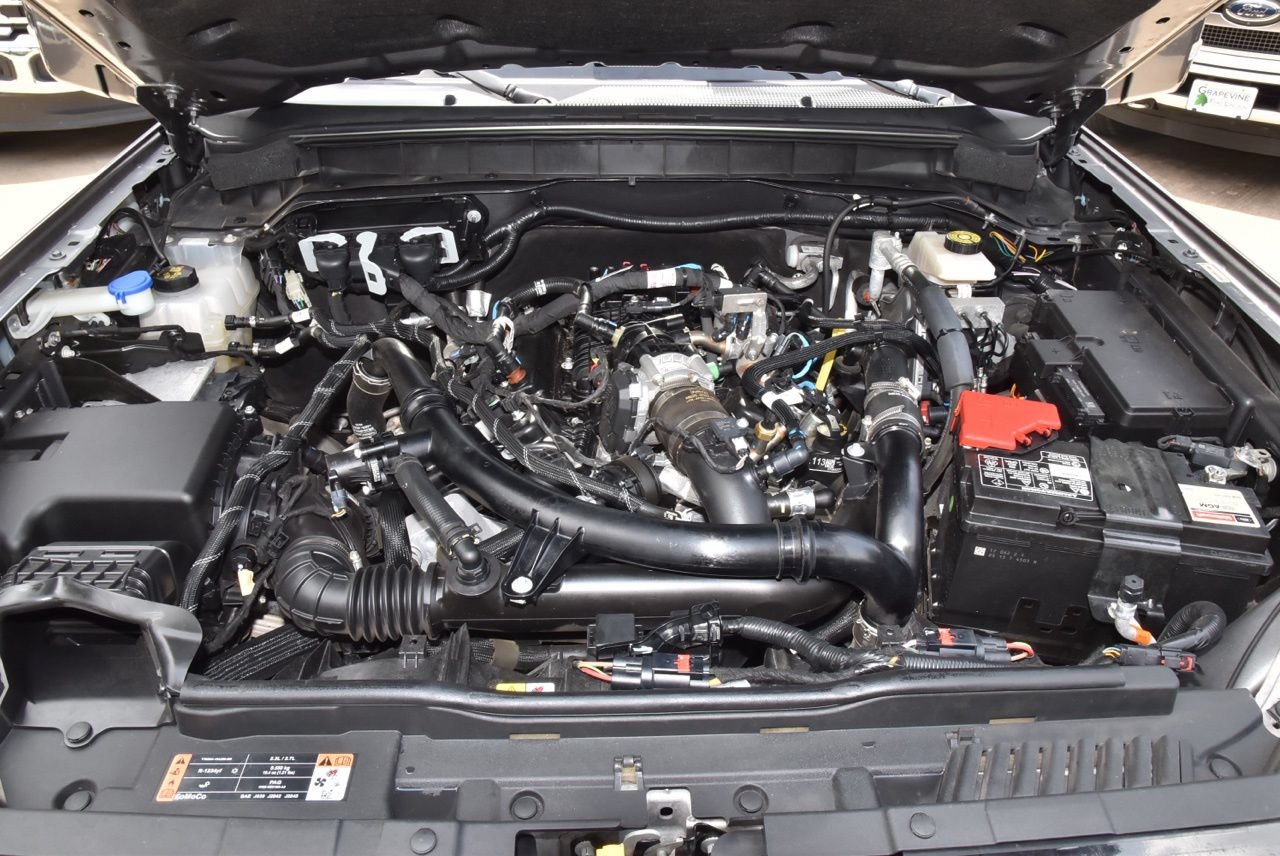 Used 2023 Ford Bronco Outer Banks AWD/4WD image 46