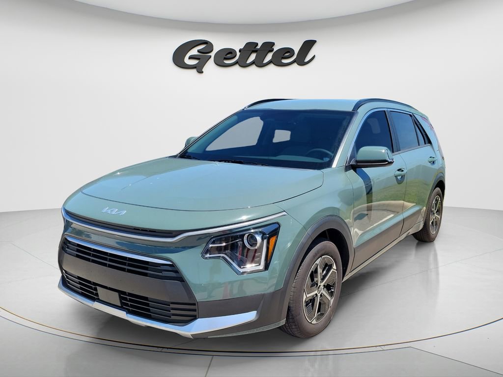 Used 2025 Kia Niro EX FWD image 9