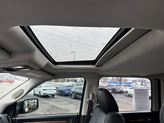 Used 2016 RAM 1500 Laramie w/ Convenience Group image 17