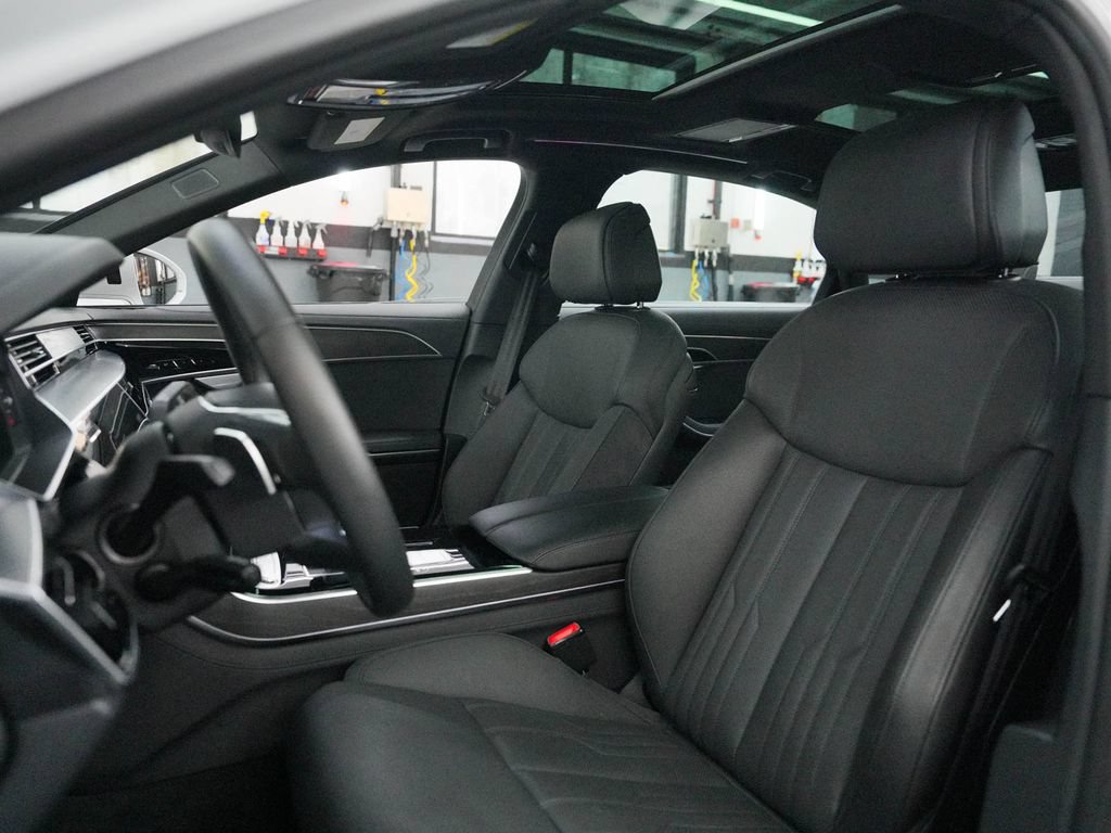 Used 2025 Audi A8 L 3.0T w/ Executive Package AWD/4WD image 31