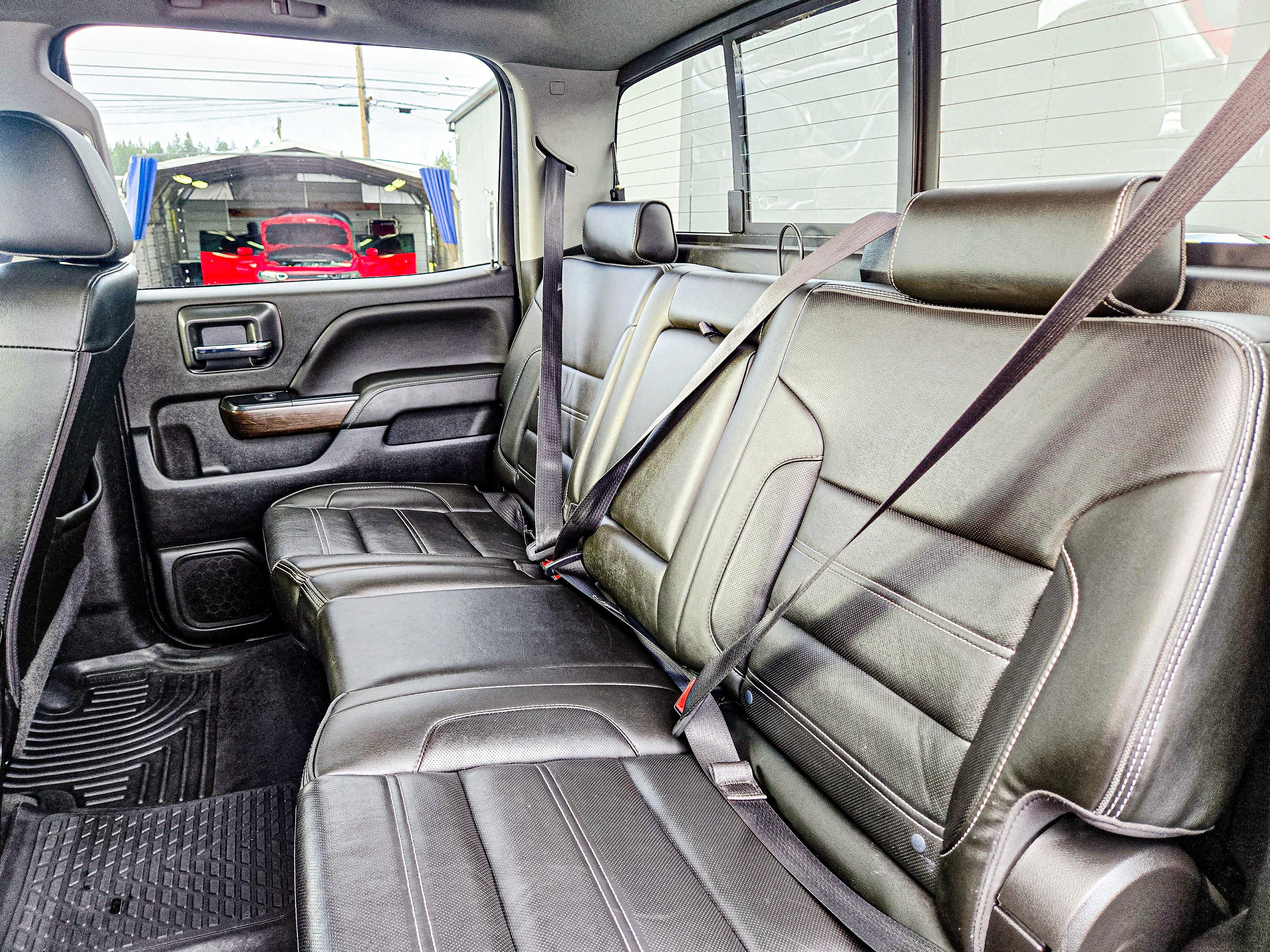 Used 2019 GMC Sierra 2500 Denali w/ Duramax Plus Package image 12