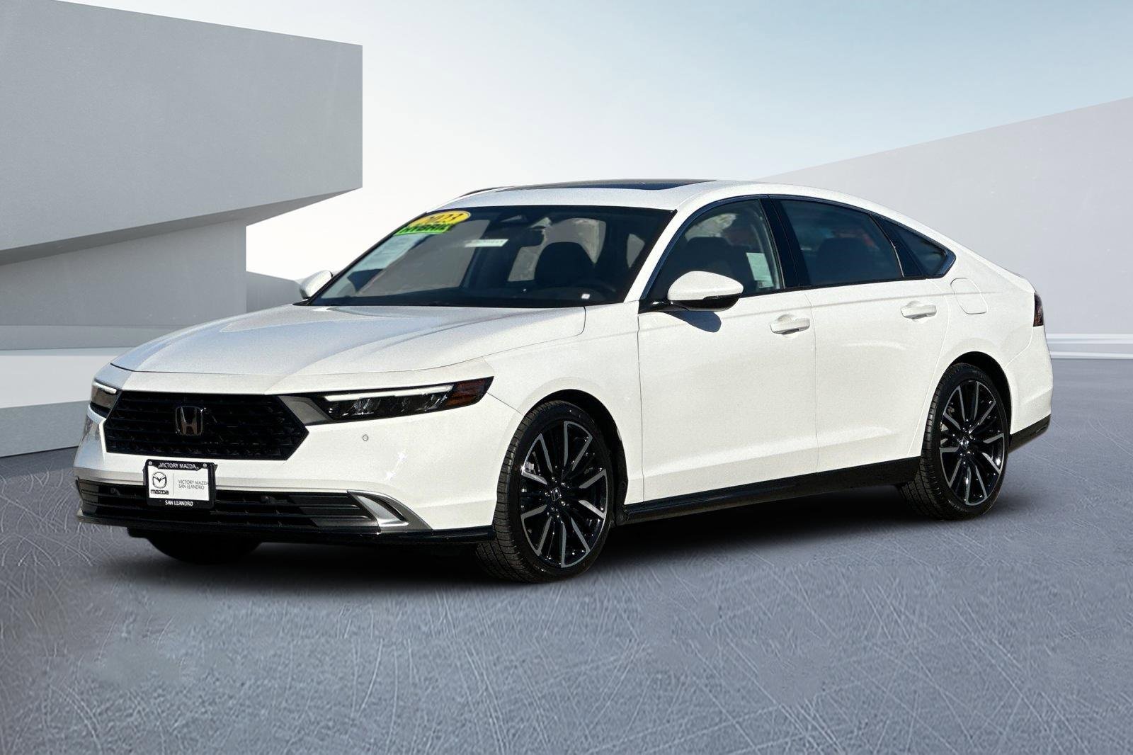 Used 2023 Honda Accord Touring image 8