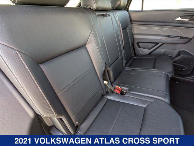 Used 2021 Volkswagen Atlas Cross Sport SE w/ Panoramic Sunroof Package AWD/4WD image 19