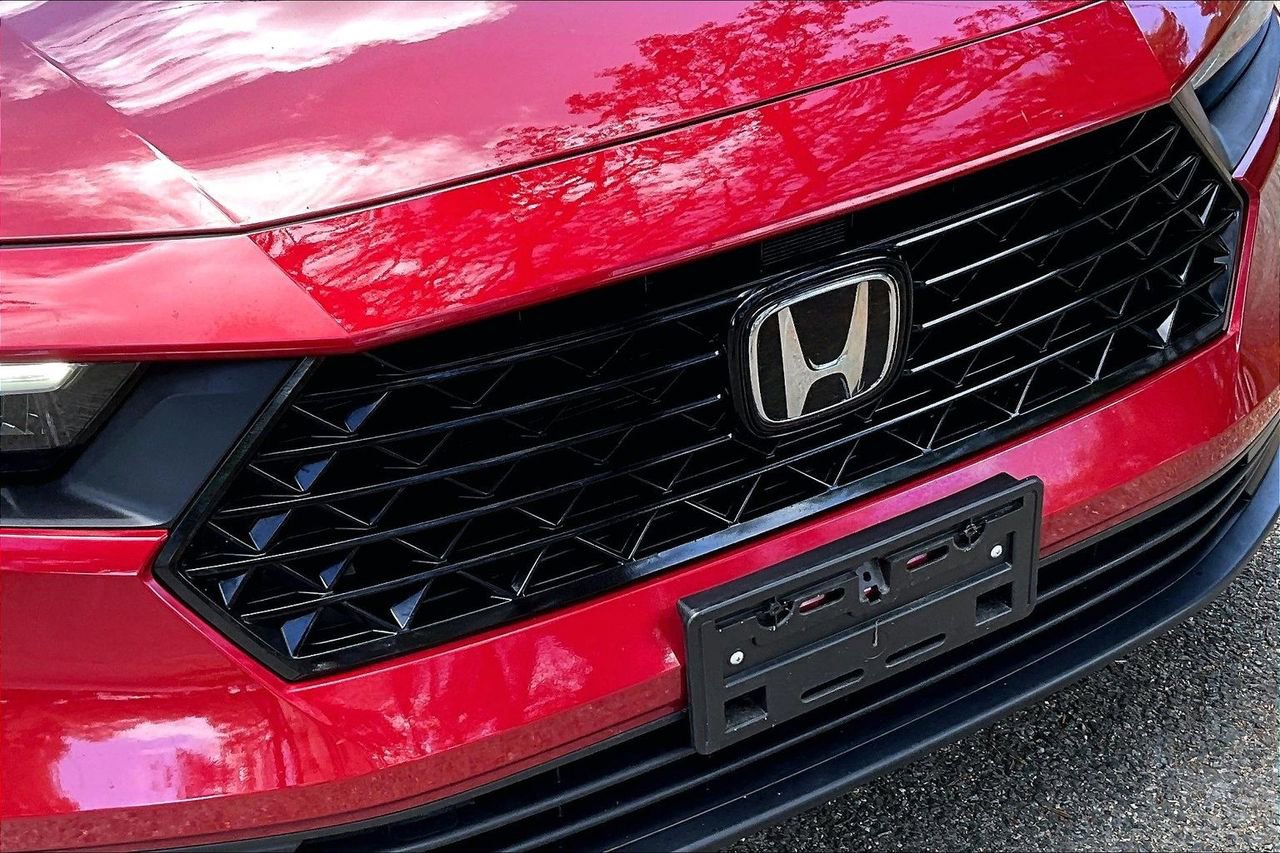 Used 2024 Honda Accord EX image 33