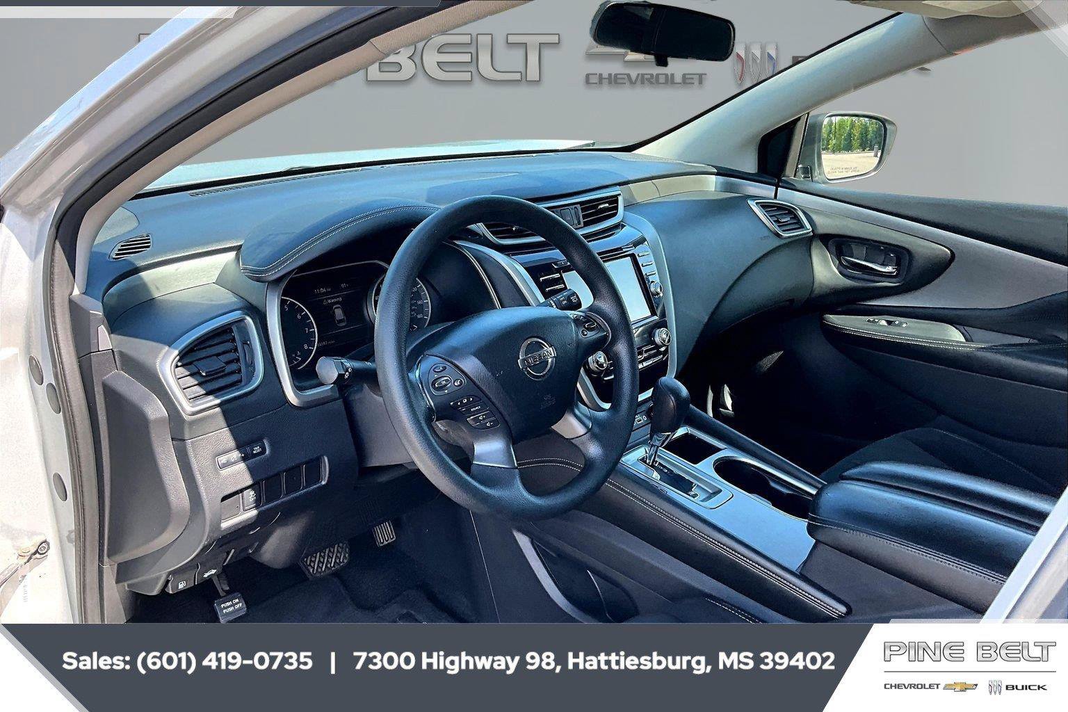 Used 2019 Nissan Murano S FWD image 12