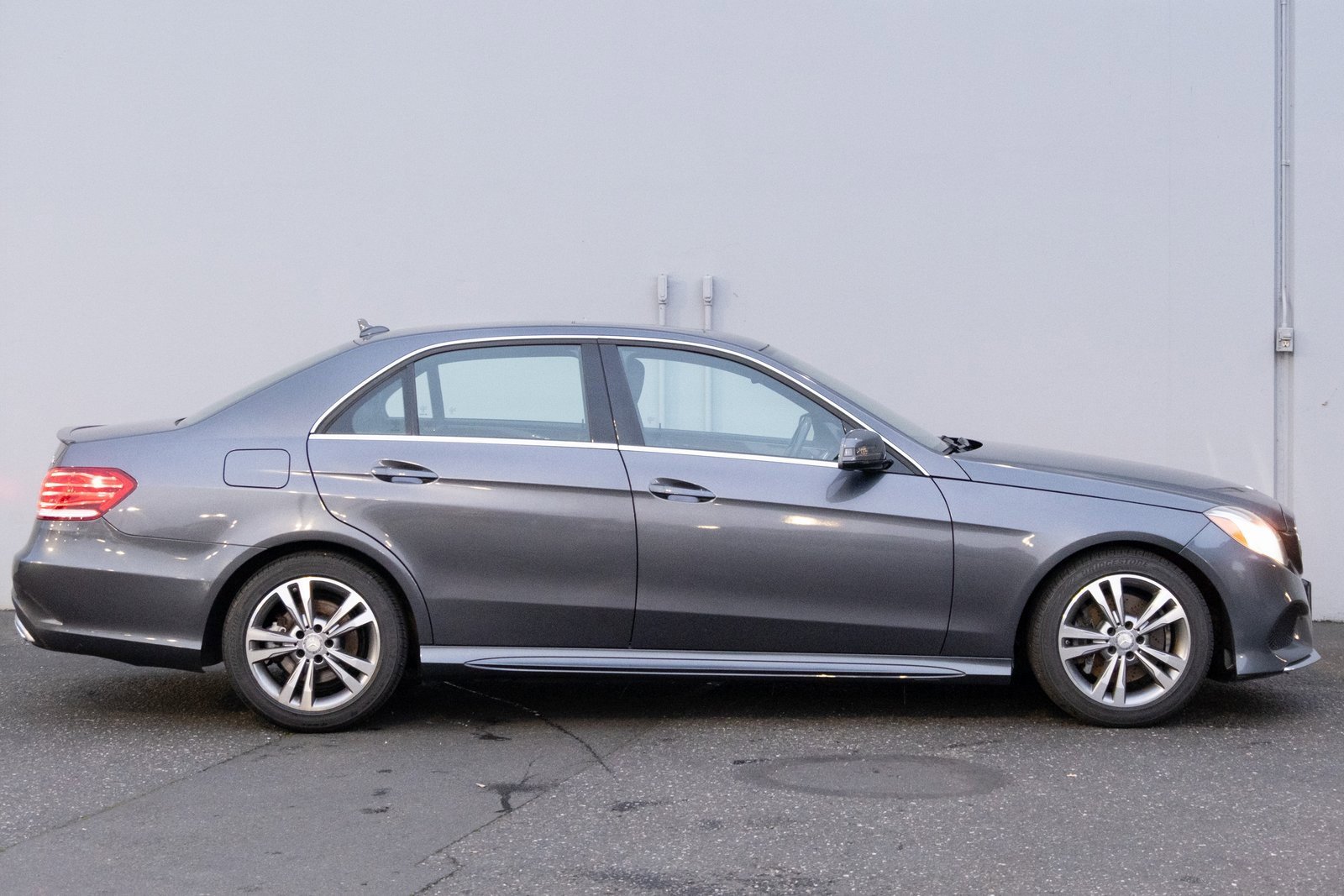 Used 2016 Mercedes-Benz E 350 E 350 image 28