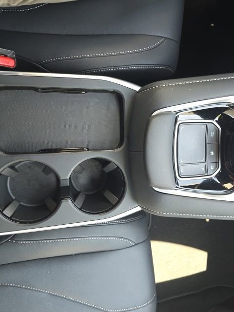 Used 2026 Acura RDX SH-AWD image 18