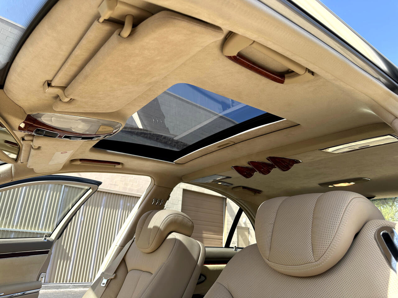 Used 2004 Maybach 57 image 76