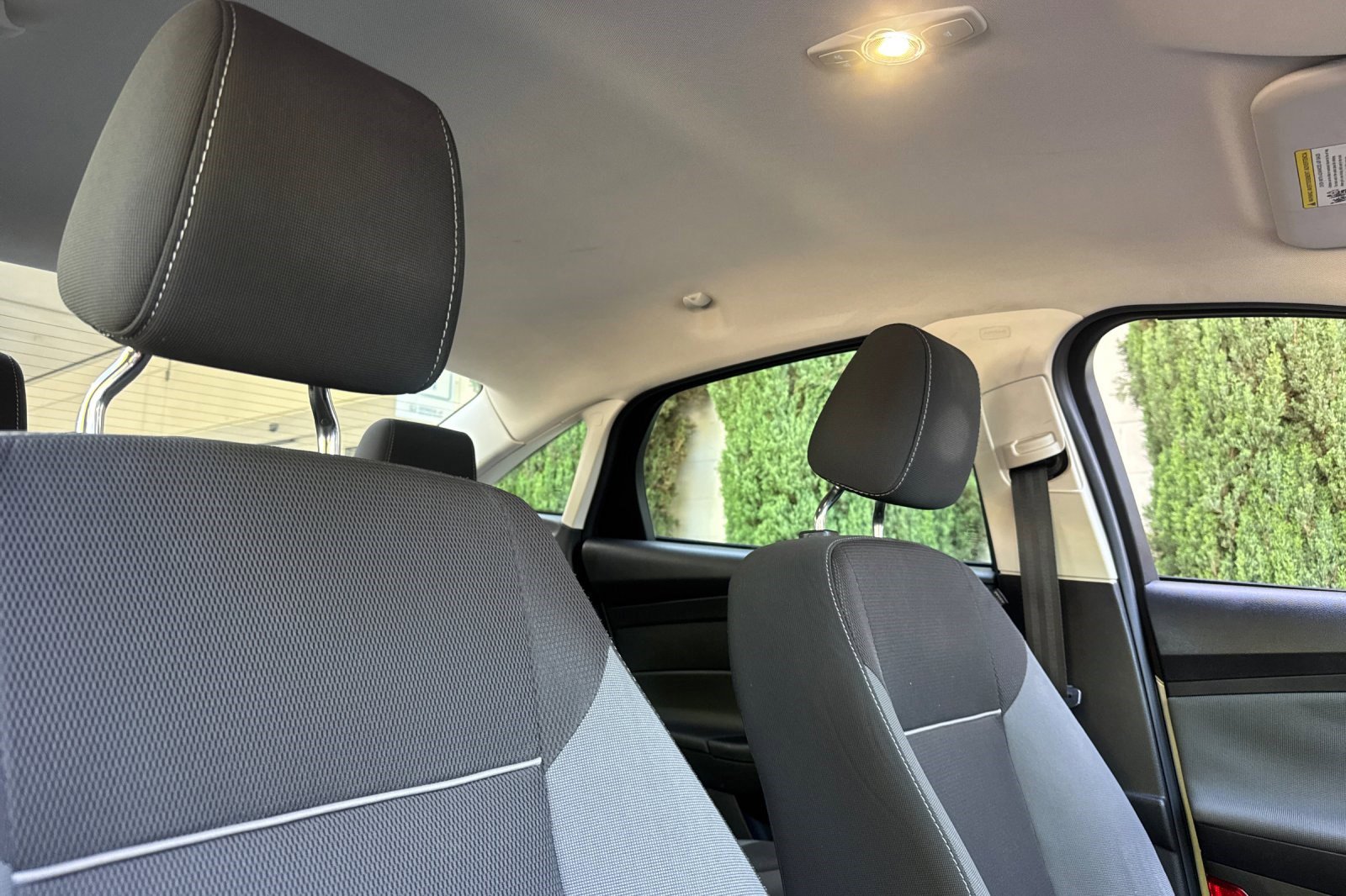 Used 2012 Ford Focus S FWD image 23