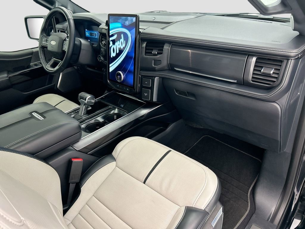 Used 2023 Ford F150 Lightning Platinum image 16