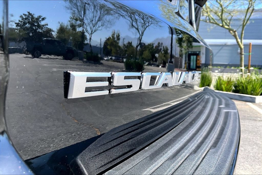 New 2026 Cadillac Escalade ESV Sport AWD/4WD image 29