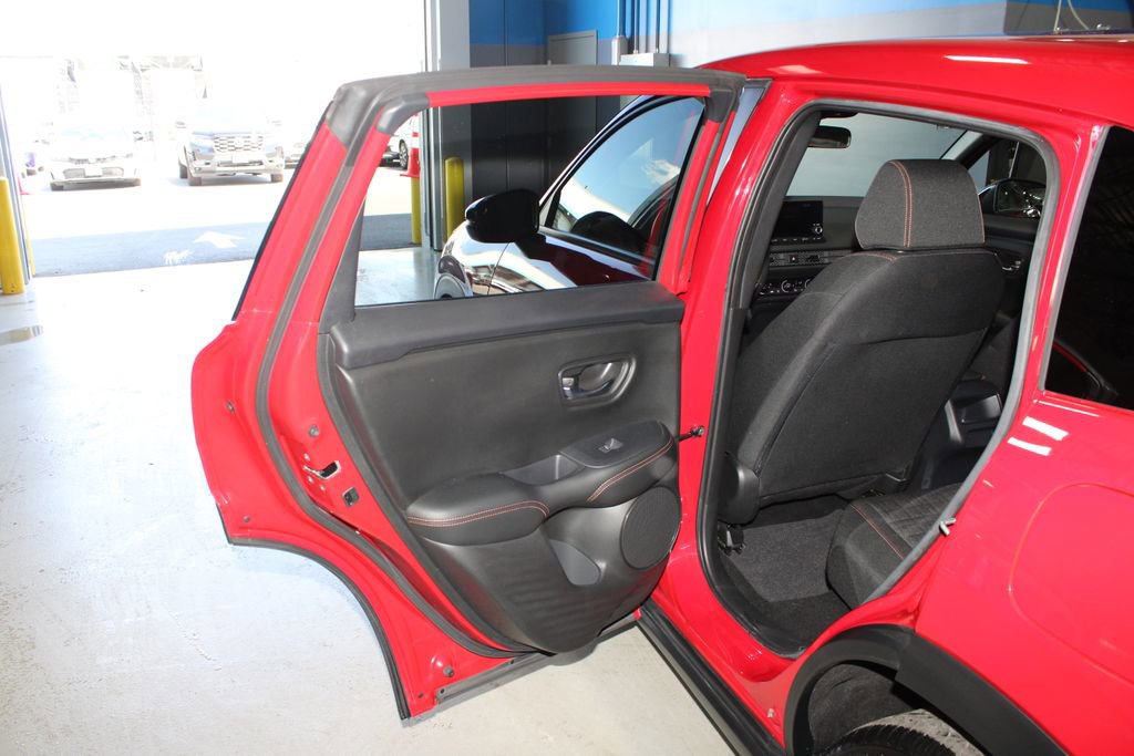 Used 2023 Honda HR-V Sport image 16