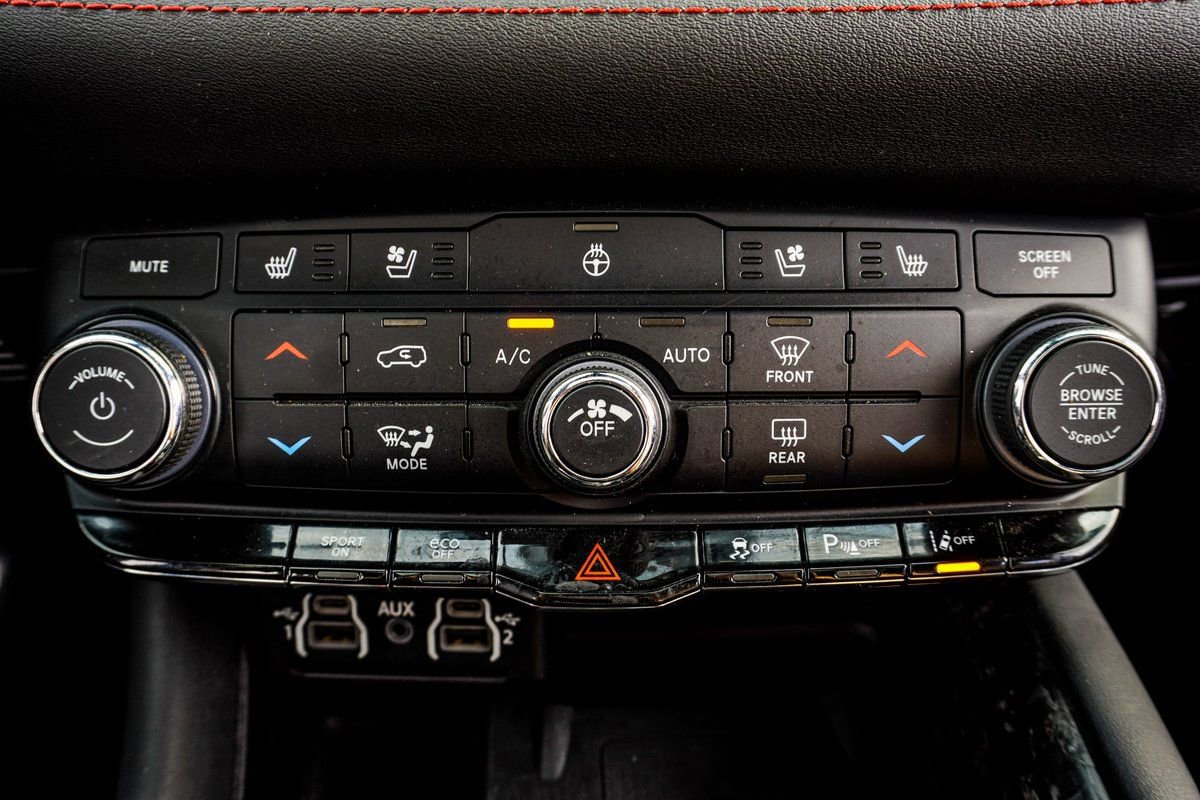 Used 2023 Dodge Durango R/T image 23