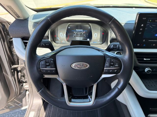 Used 2025 Ford Explorer Platinum w/ Ultimate Package AWD/4WD image 28
