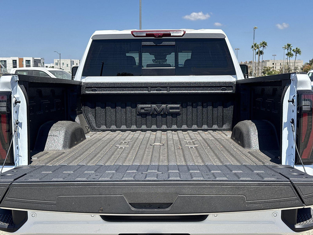 New 2026 GMC Sierra 2500 AT4 w/ AT4 Premium Plus Package AWD/4WD image 27