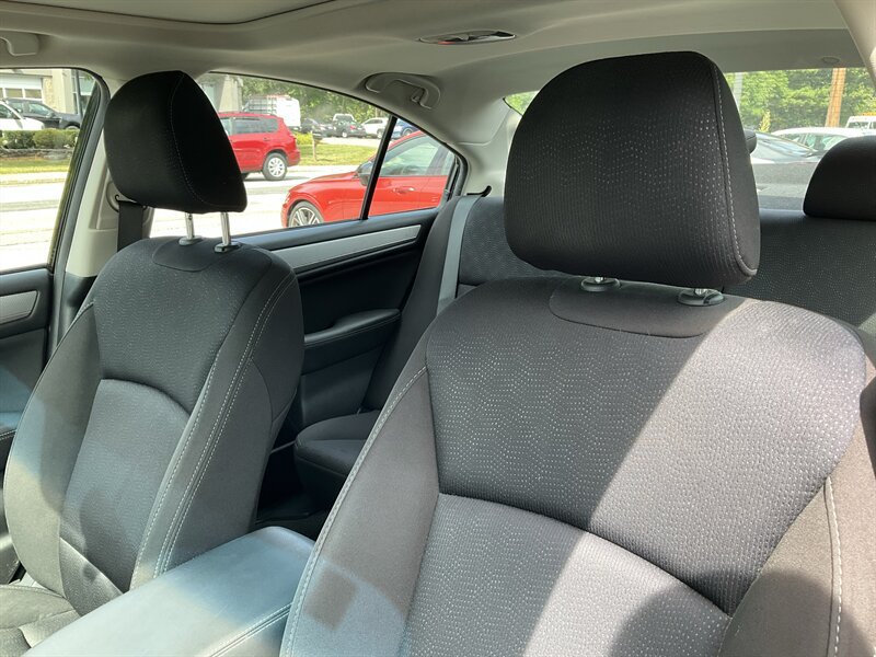 Used 2015 Subaru Legacy 2.5i Premium AWD/4WD image 20