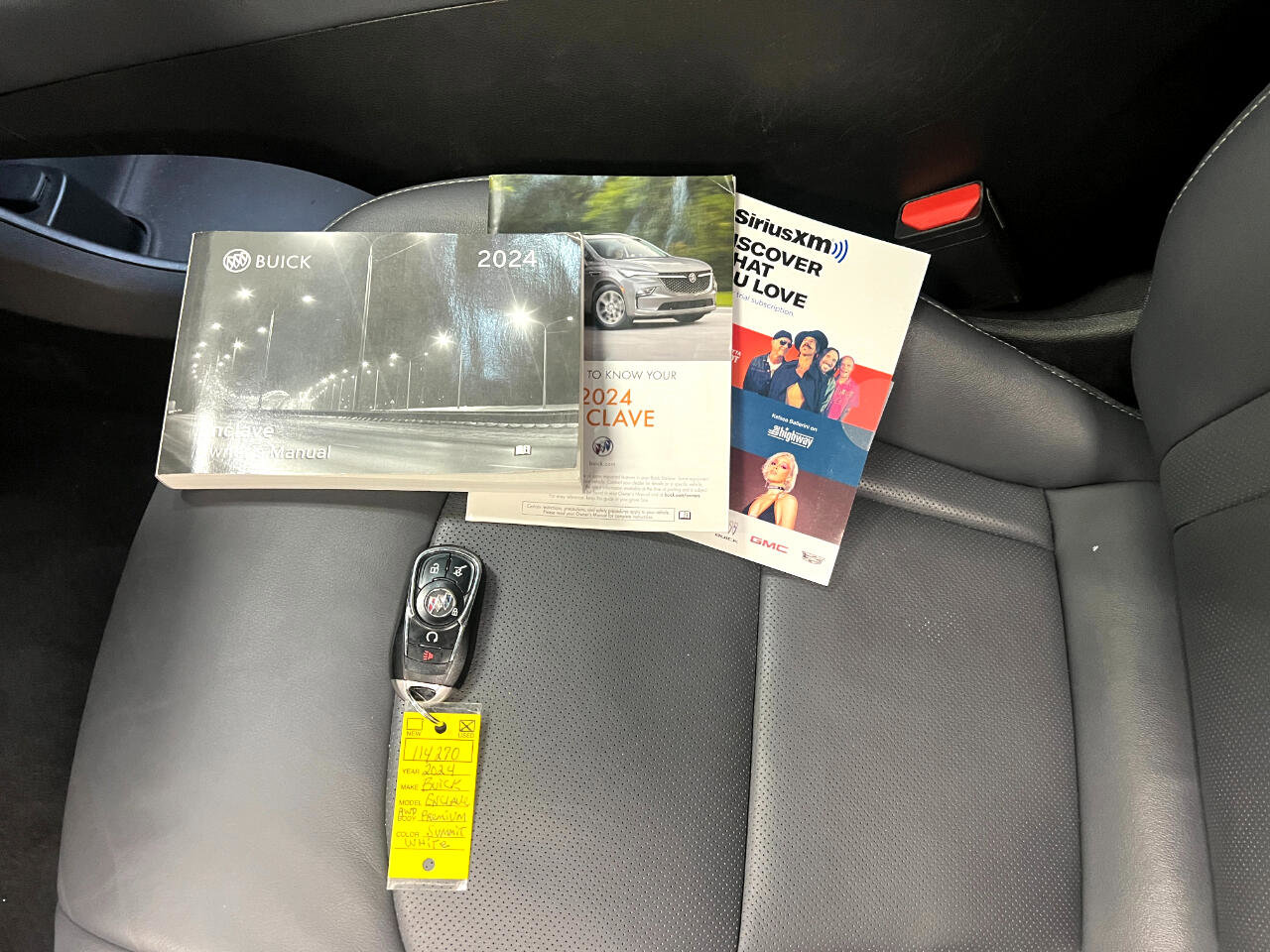 Used 2024 Buick Enclave Premium image 52