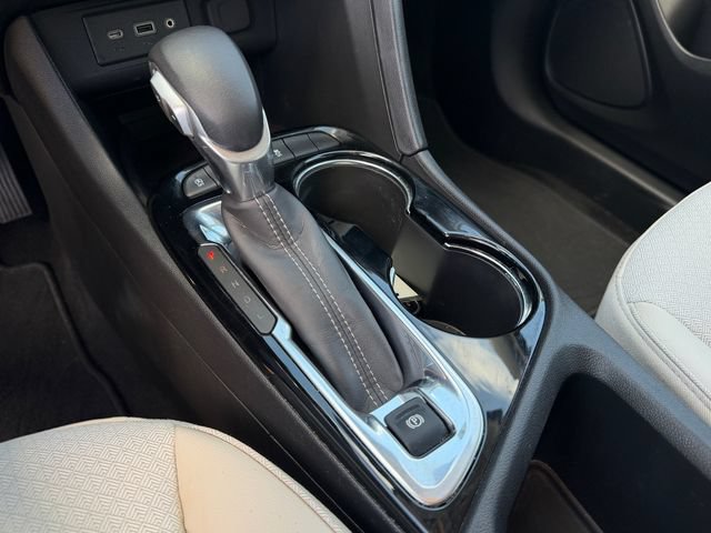 Used 2023 Buick Encore GX Preferred w/ Cold Weather Comfort Package FWD image 21