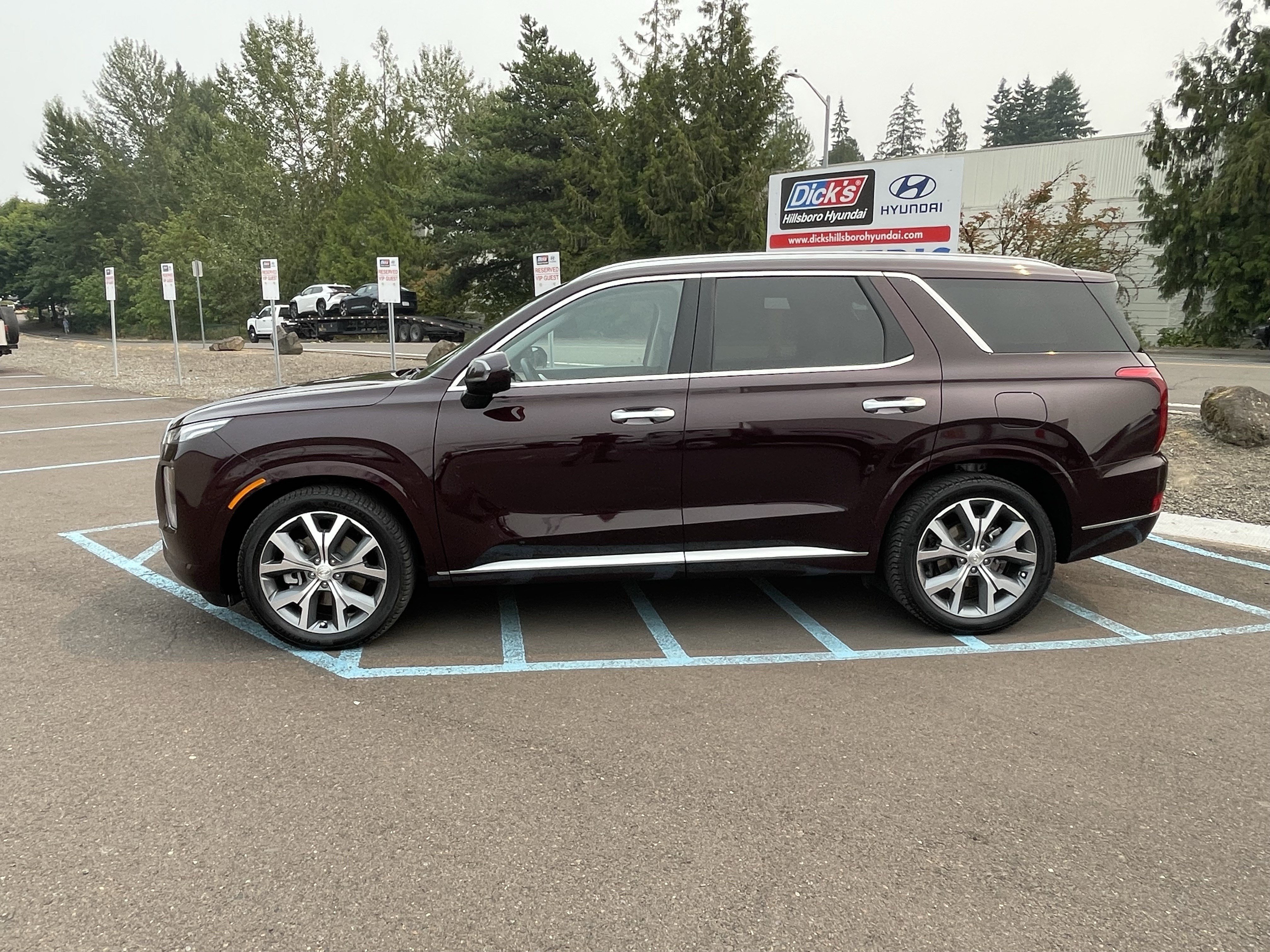 Used 2021 Hyundai Palisade Limited AWD/4WD image 2