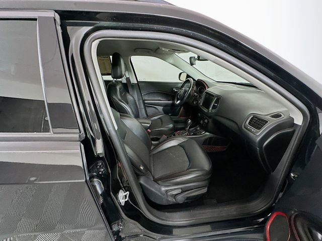 Used 2019 Jeep Compass Trailhawk image 25