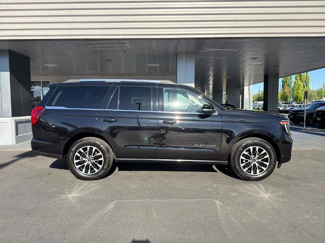 Certified 2025 Ford Expedition Platinum AWD/4WD image 8