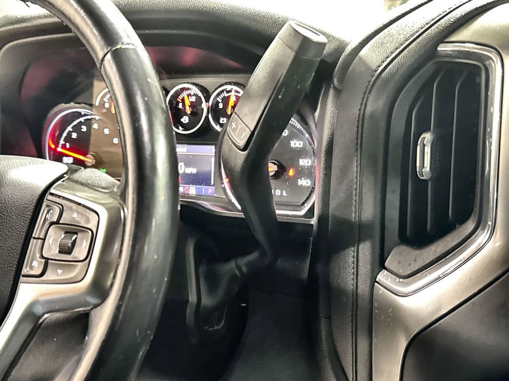 Used 2021 Chevrolet Silverado 1500 RST image 22