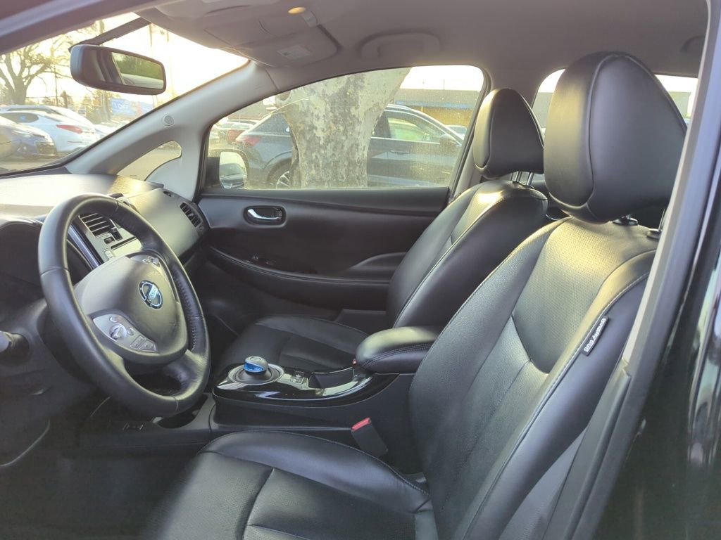 Used 2016 Nissan Leaf SL image 6