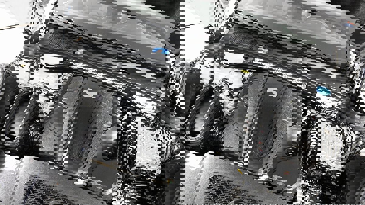 Used 2021 Porsche Macan Turbo w/ Premium Package Plus (PF0) image 16