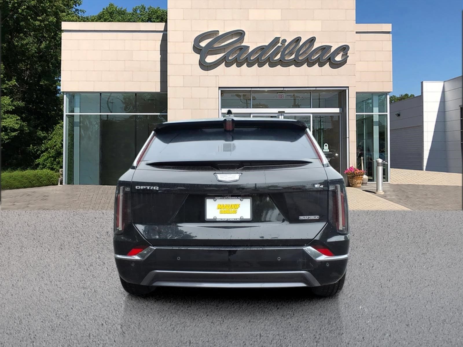 New 2027 Cadillac Optiq Sport w/ LPO, Floor Liner Package AWD/4WD image 4